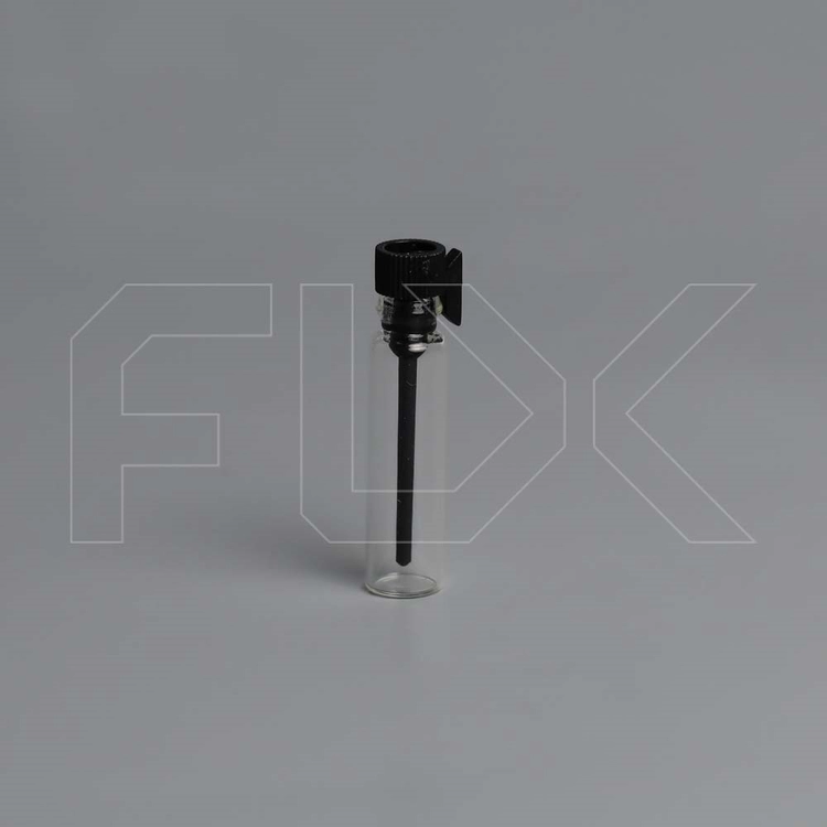 Фиолка, 1мл, прозрачное стекло, черная крышка (Кратно 1000) 0_F001-1
