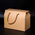 Подарочная коробка с ручками 20х11х15 см (кратно 12) K028-20x11x15:KB